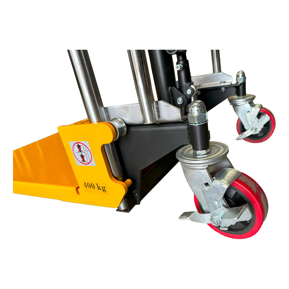 Close-up of a heavy-duty cart base showing sturdy wheels, a weight limit sign of 400kg, and robust metal construction elements.