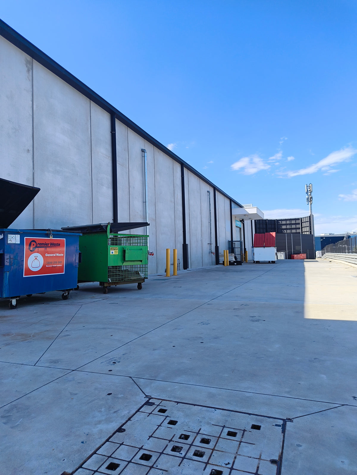 Industrial storage bins arranged for warehouse handling